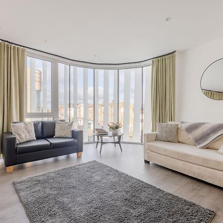 Vertigo Boutique Sleeps 4 London キングストン・アポン・テムズ エクステリア 写真
