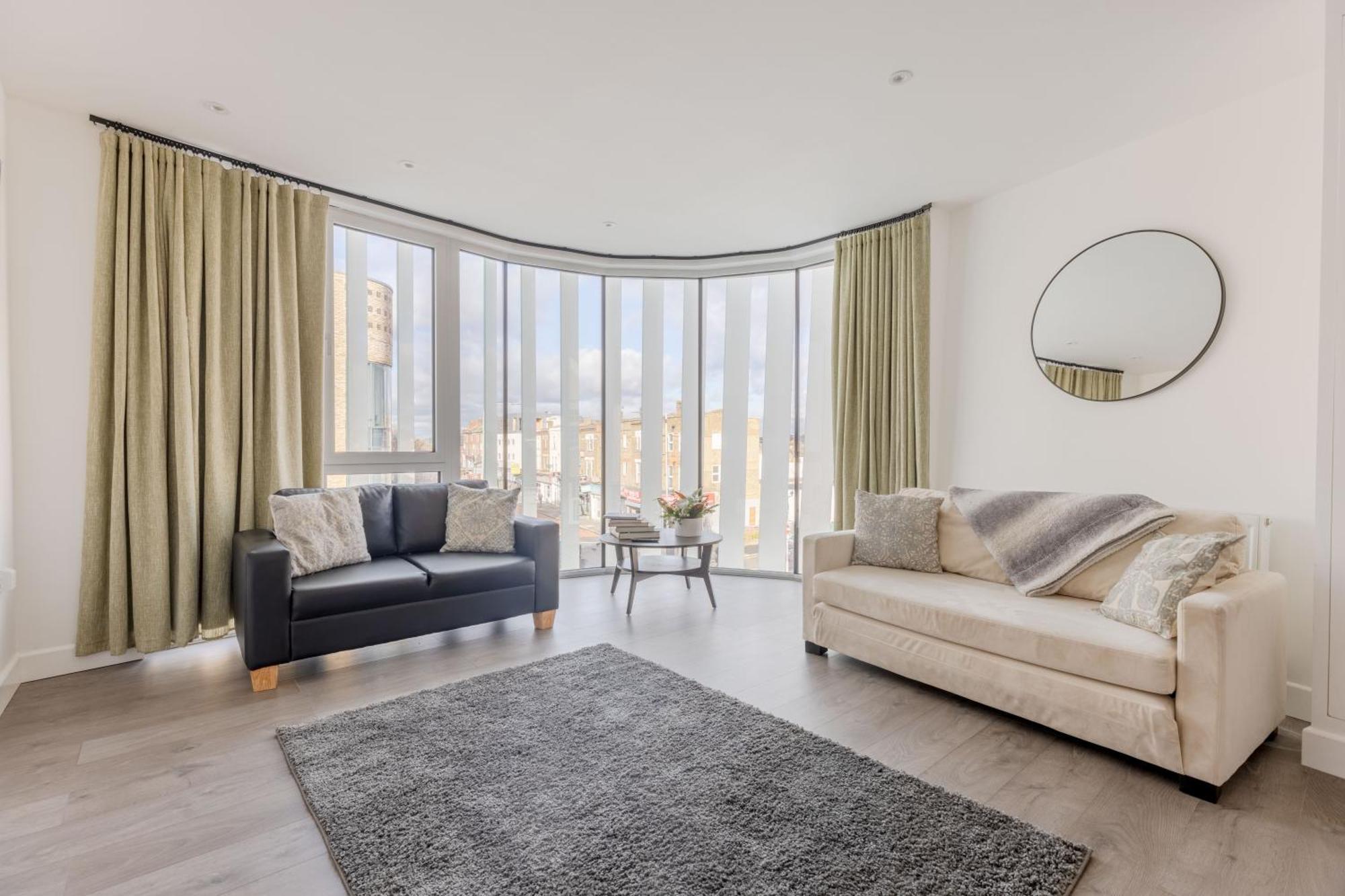 Vertigo Boutique Sleeps 4 London キングストン・アポン・テムズ エクステリア 写真